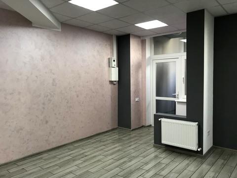 комерційна за адресою Владислава Бувалкіна вул., (Будинок 2)