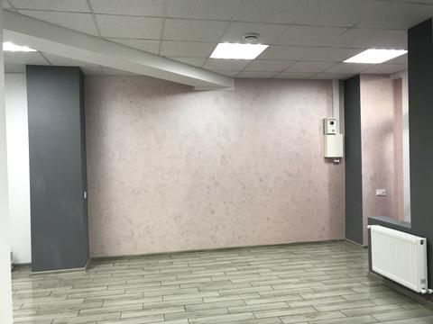 комерційна за адресою Владислава Бувалкіна вул., (Будинок 2)