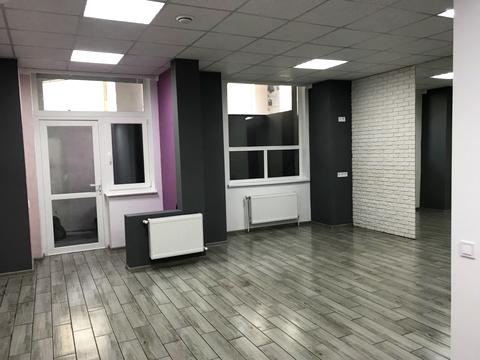 комерційна за адресою Владислава Бувалкіна вул., (Будинок 2)