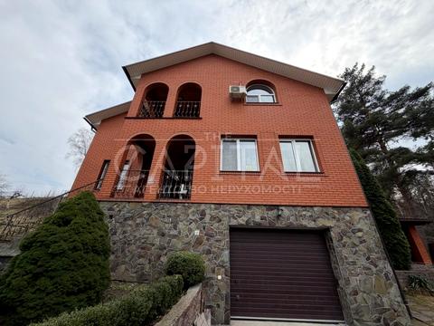 будинок за адресою Лісова вул.