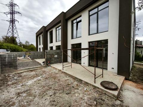 будинок за адресою Теплична вул.