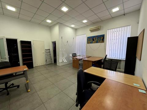 коммерческая по адресу Лютеранская ул., 6-Б