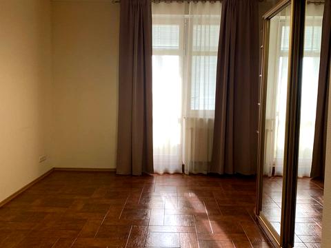 квартира за адресою Євгена Коновальця вул. (Щорса), 32-А