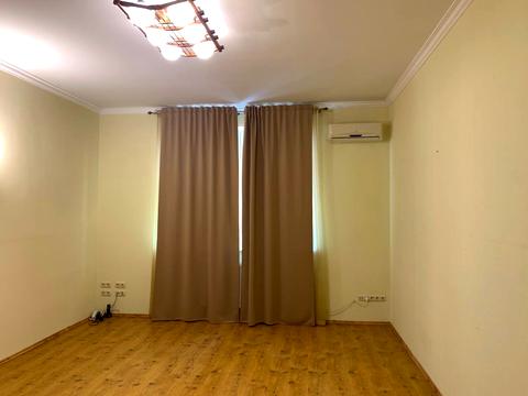 квартира за адресою Євгена Коновальця вул. (Щорса), 32-А