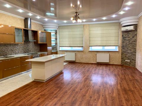 квартира за адресою Євгена Коновальця вул. (Щорса), 32-А