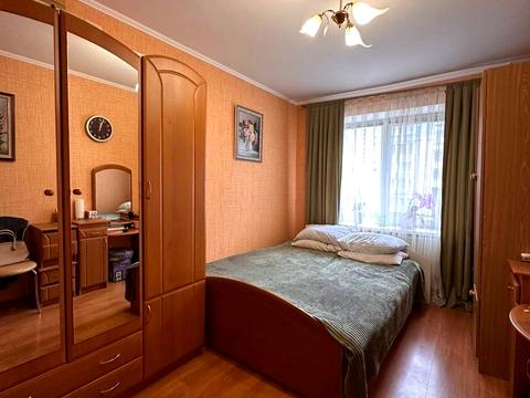 квартира за адресою Володимира Івасюка вул., 17