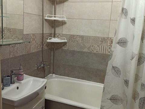 квартира за адресою Академіка Глушкова просп., 15