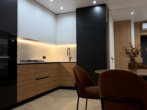 квартира за адресою Приозерна вул., 42