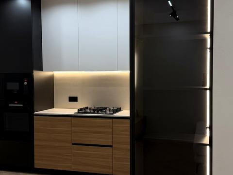 квартира за адресою Приозерна вул., 42