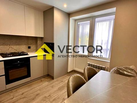 квартира за адресою Олександра Оксанченка вул. (Степового Фронту), (Будинок)