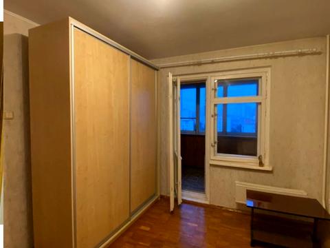 квартира за адресою Ревуцького вул., 19/1