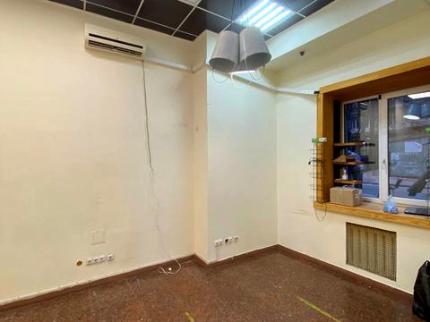 комерційна за адресою Олеся Гончара вул., 88-Б