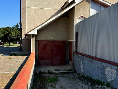 комерційна за адресою Героїв України вул., 2 А