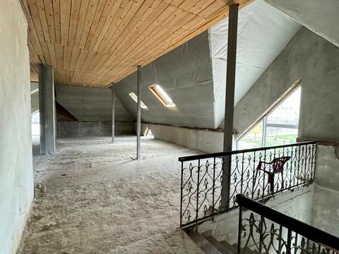 комерційна за адресою Героїв України вул., 2 А