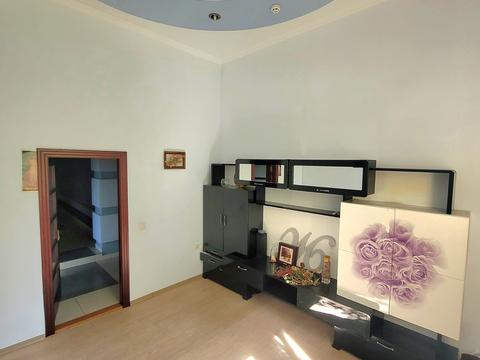 комерційна за адресою Богдана Хмельницького вул., 78
