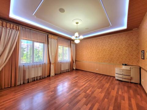 комерційна за адресою Богдана Хмельницького вул., 78