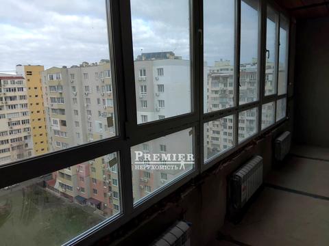 квартира за адресою Академіка Сахарова вул., 16