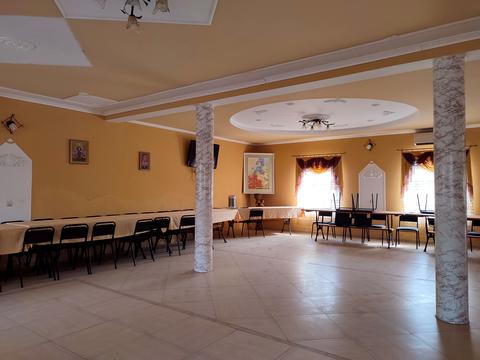 коммерческая по адресу Коновальця, 2А