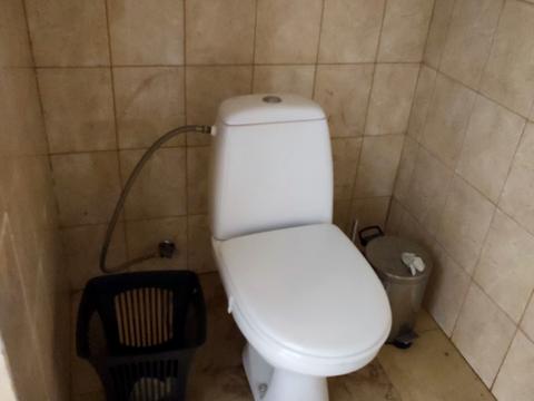 коммерческая по адресу Коновальця, 2А