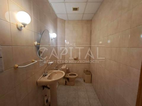 комерційна за адресою Лук'янівська пл., 11