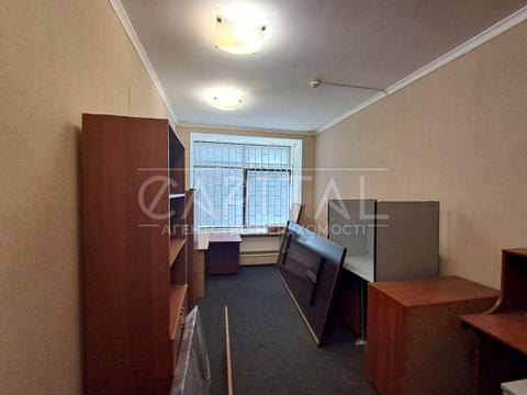 комерційна за адресою Лук'янівська пл., 11