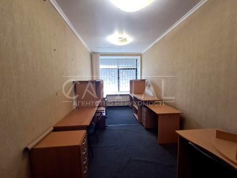 комерційна за адресою Лук'янівська пл., 11