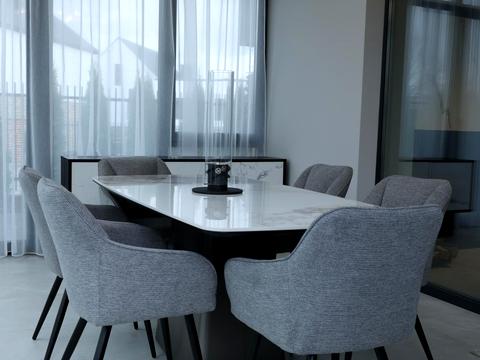 будинок за адресою Михайла Грушевського вул.