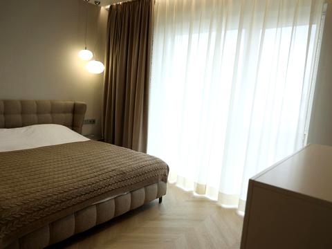 будинок за адресою Михайла Грушевського вул.