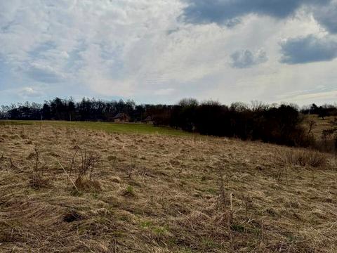 участок по адресу Садова