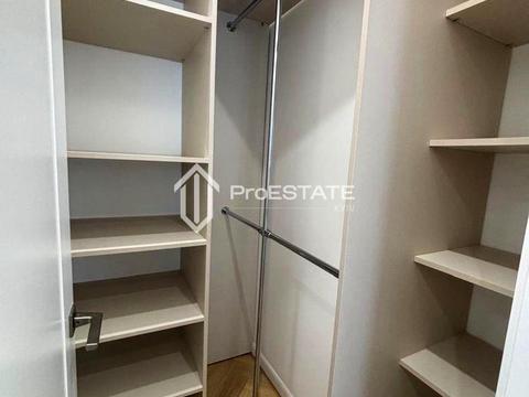 квартира за адресою Дніпровська набережна вул., 15-Д