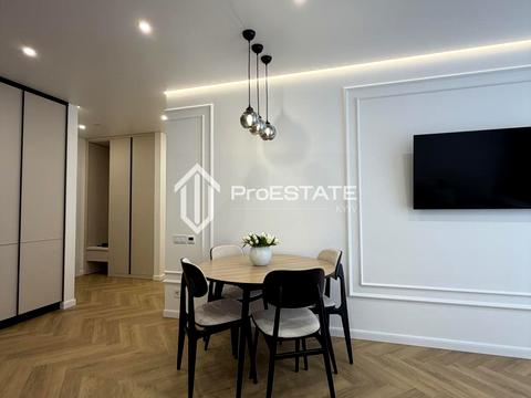 квартира за адресою Дніпровська набережна вул., 15-Д