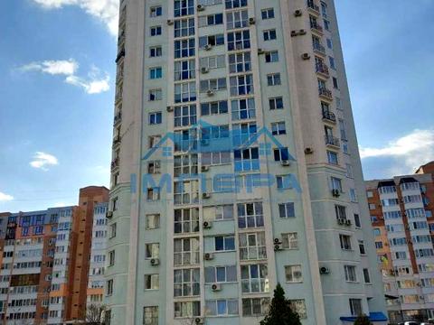 квартира за адресою Володимира Івасюка вул. (Головка), 17