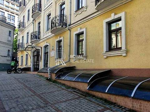 коммерческая по адресу Круглоуниверситетская ул., 4