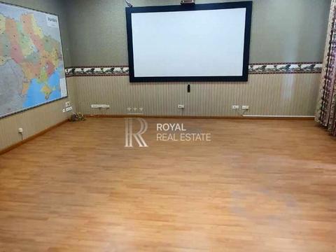 коммерческая по адресу Круглоуниверситетская ул., 4