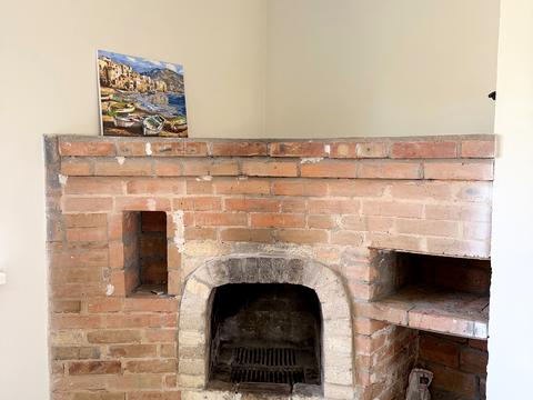 будинок за адресою Донбасівська