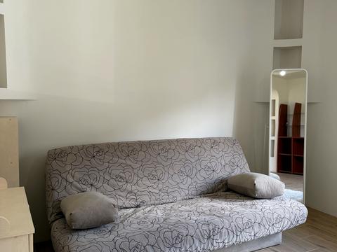 будинок за адресою Донбасівська