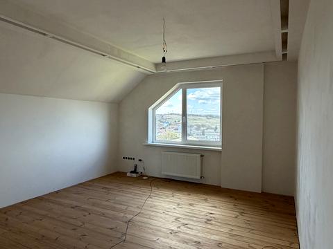 будинок за адресою Донбасівська