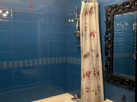 квартира за адресою Анни Ахматової вул., 43