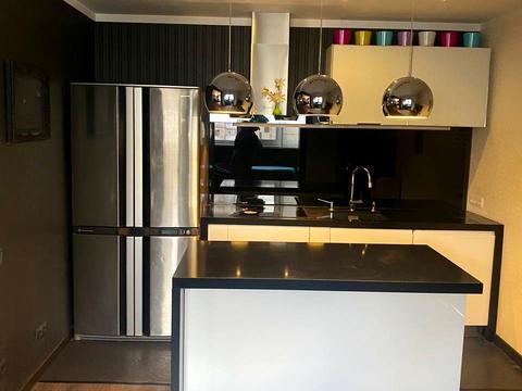 квартира за адресою Анни Ахматової вул., 43