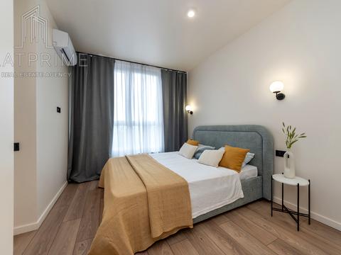 квартира за адресою Набережно-Рибальська вул., 27