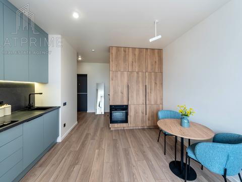 квартира за адресою Набережно-Рибальська вул., 27