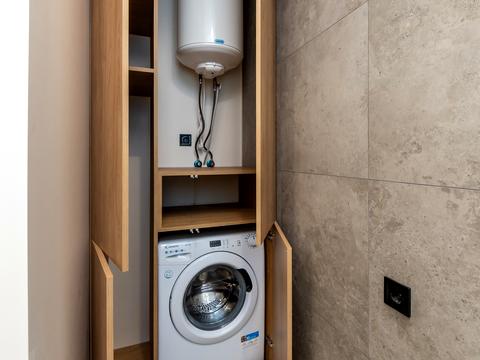 квартира за адресою Набережно-Рибальська вул., 27