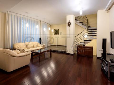 будинок за адресою Дмитра Дорошенка вул. (Чигоріна), 9