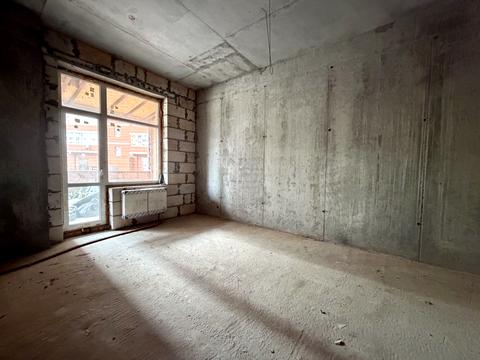 комерційна за адресою Ревуцького вул., 9