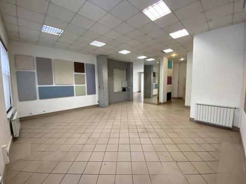 комерційна за адресою Вишгородська вул., 45-Г
