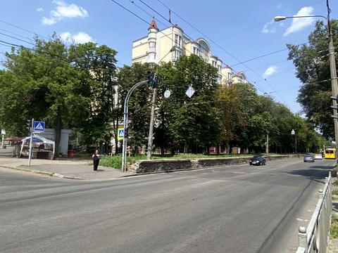 комерційна за адресою Вишгородська вул., 45-Г