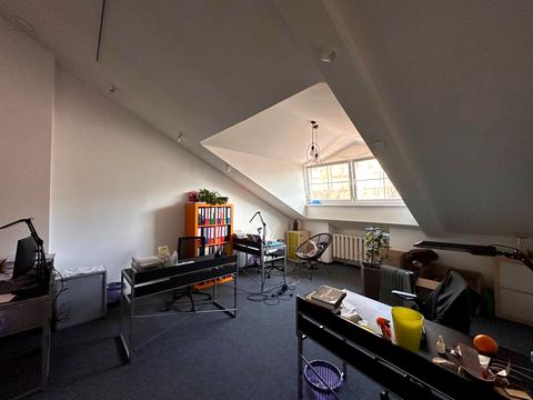 квартира за адресою Київ, Ольгинська вул., 2/1