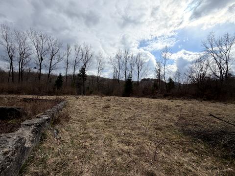 участок по адресу 