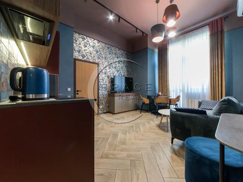 квартира за адресою Андрія Верхогляда вул. (Михайла Драгомирова), 15-Б