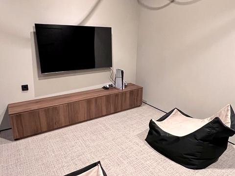 квартира за адресою Василя Тютюнника вул. (Анрі Барбюса), (Будинок 3)